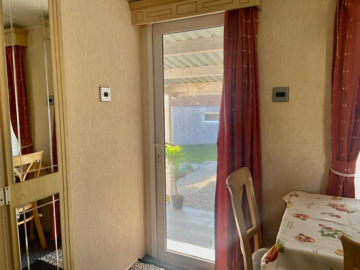 Kisvakond Vendeghaz Apartment Jeno Exterior foto